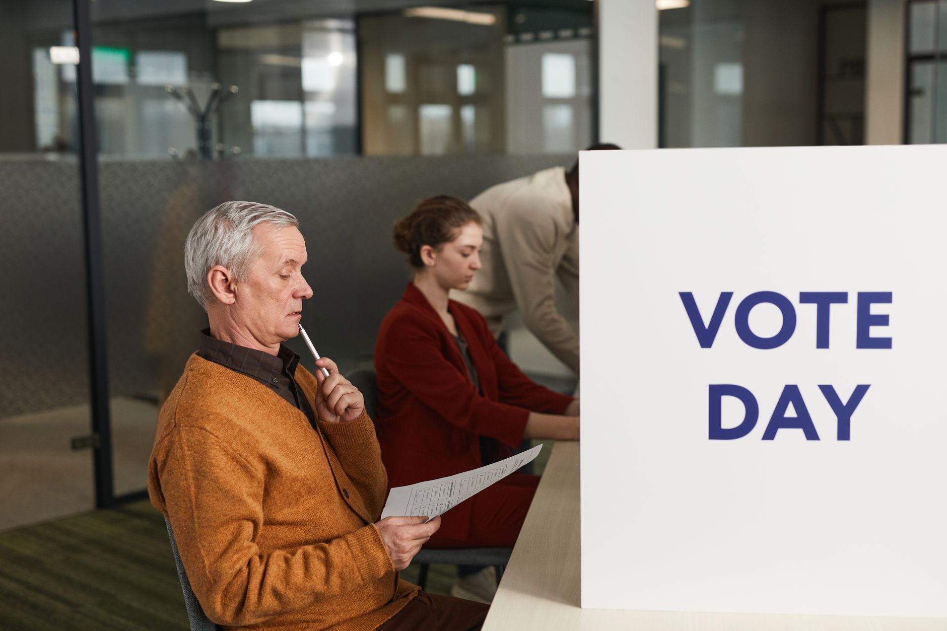 Wybory samorządowe 15 października zmienią mapy administracyjne gmin. Jak przygotowują się powiaty?