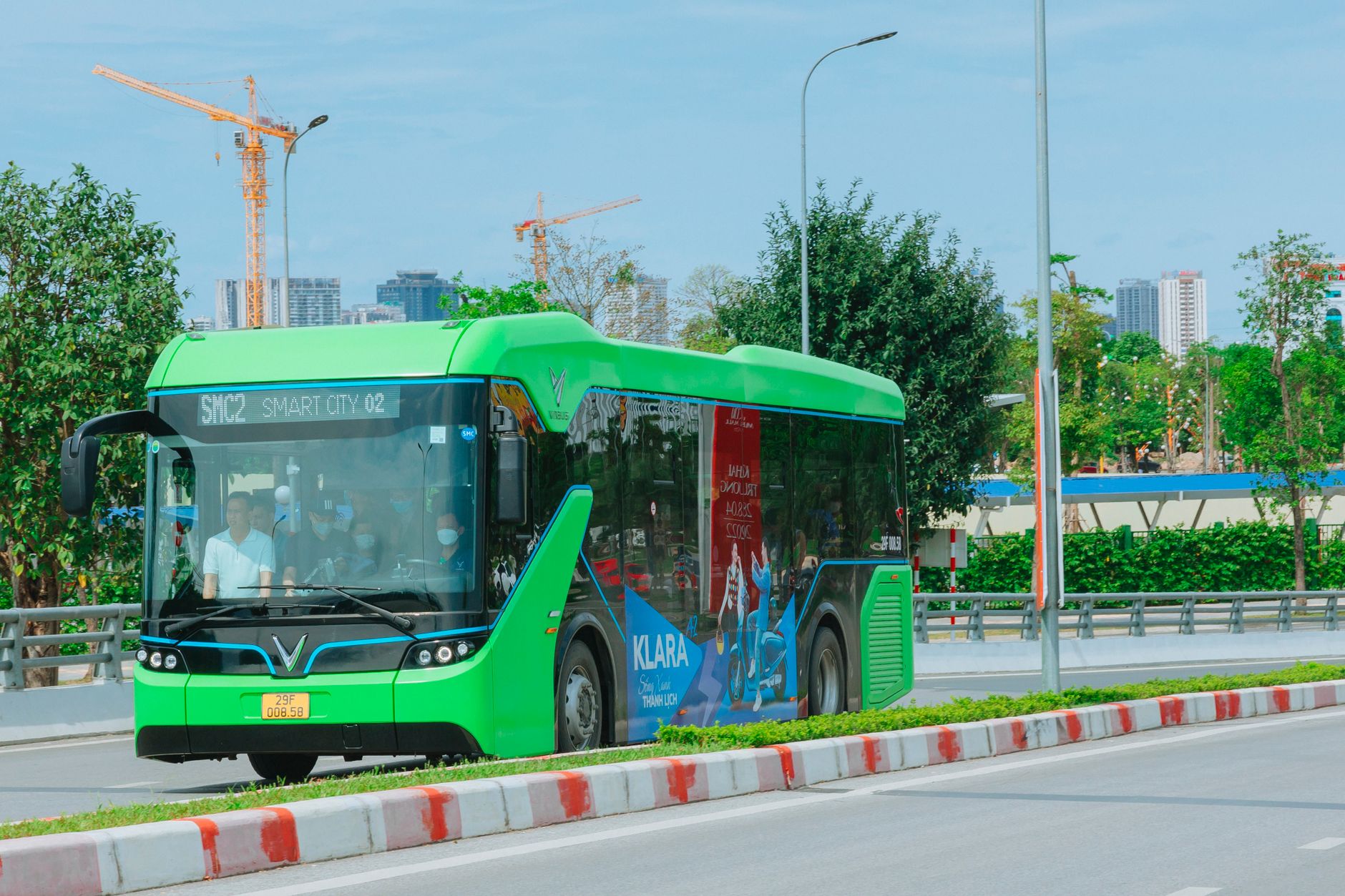 Polskie miasta rzucają wyzwanie spalinom. Elektryczne autobusy zdominowały ulice